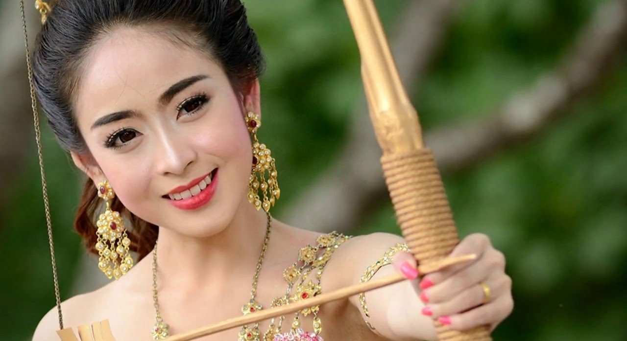 Beautiful Laos Bride